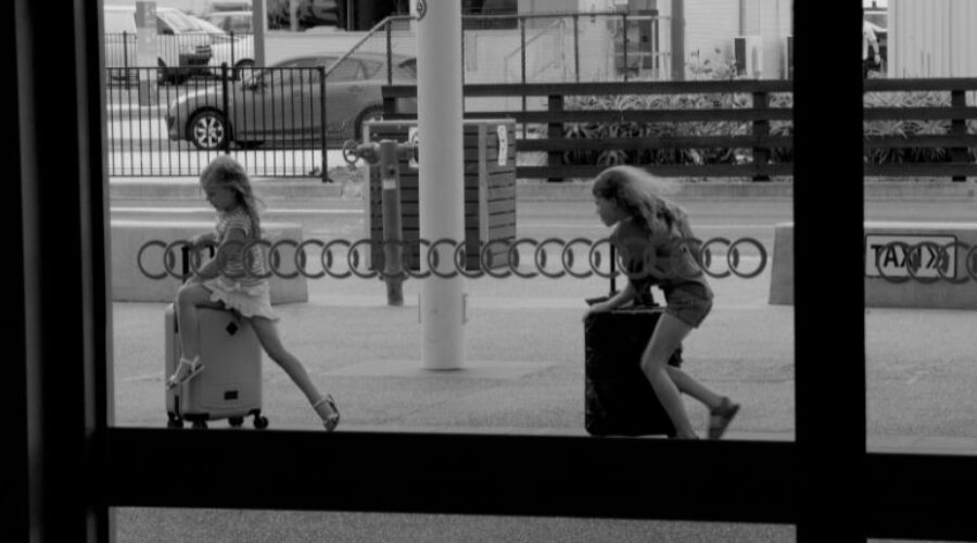 Ταξίδι με τα παιδια στο Εξωτερικό – ποια ταξιδιωτικά έγγραφα χρειάζονται;